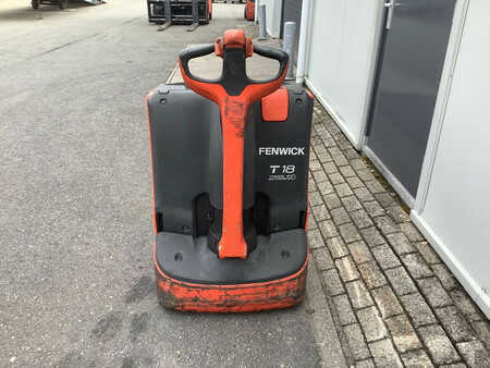 Transpalettes éléctriques 2013  Linde T18 (3)
