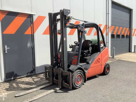 Gasoltruck 2008  Linde H35T (1)