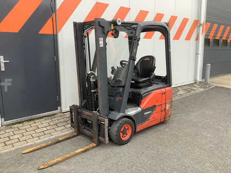 Elektryczne 3-kołowe 2018 Linde E14-02 (1)