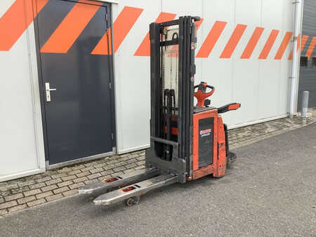 Ruční vysokozdvižný vozík 2015  Linde L16APi (1)