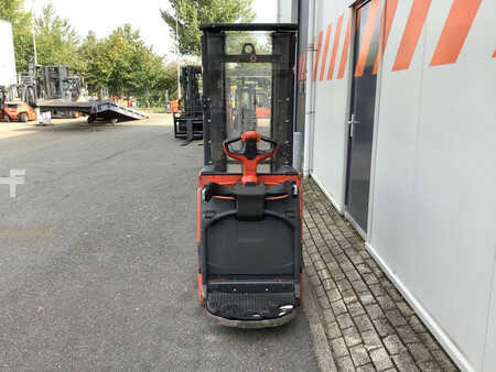 Ruční vysokozdvižný vozík 2015  Linde L16APi (3)