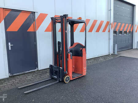 Eléctrica de 3 ruedas 2005  Linde E10 (1)