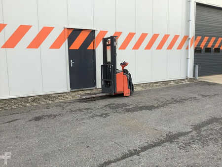 Ruční vysokozdvižný vozík 2009  Linde L14AP (5)