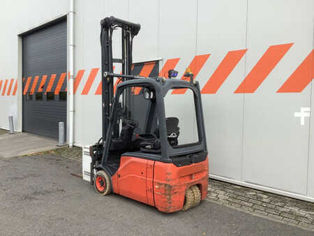 Elektryczne 3-kołowe 2014 Linde E16-01 (2)