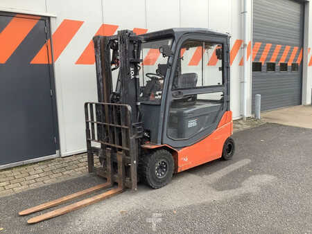 Elektro čtyřkolový VZV 2020  Toyota 8FBMT25 (1)