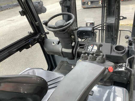 Elektro čtyřkolový VZV 2020  Toyota 8FBMT25 (3)