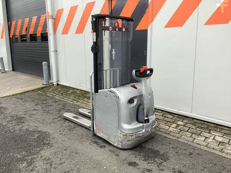 Ruční vysokozdvižný vozík 2011  Linde L14 (2)