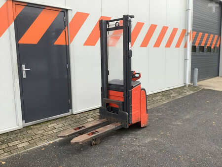 Stacker pedestre 2015  Linde L14 (1)