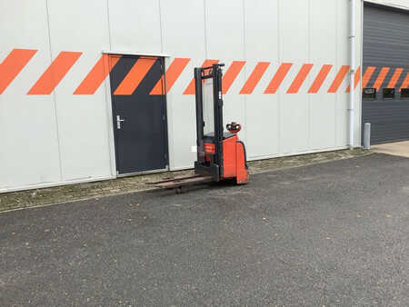 Stacker pedestre 2015  Linde L14 (5)