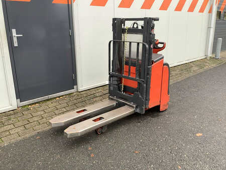 Ruční vysokozdvižný vozík 2012  Linde L14 (1)