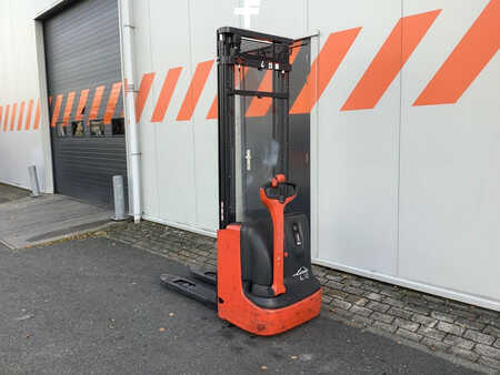 Stacker pedestre 2019  Linde L12 (2)