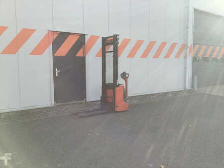 Stacker pedestre 2019  Linde L12 (5)