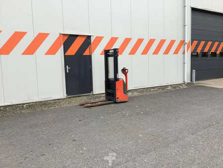 Stacker pedestre 2018  Linde L12 (5)