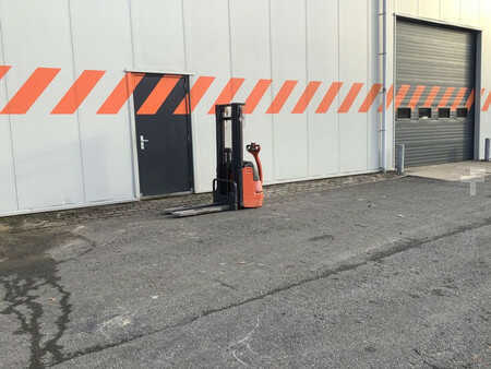 Pallestabler 2006  Linde L12 (5)