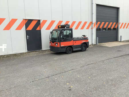 Terminaltraktor  Linde P250 (5)