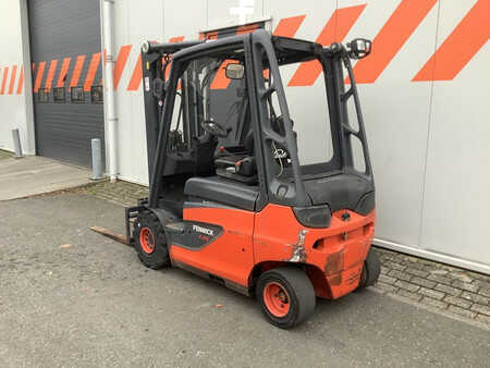 Eléctrica de 4 ruedas 2012  Linde E25-01 (2)