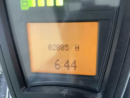 Carrelli elettrici 3 ruote 2013 Linde E16C-01 (4)