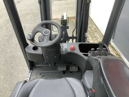 Electric - 3 wheels 2016  Linde E14-02 (3)