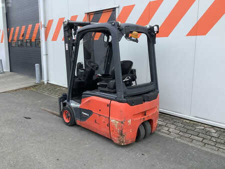 Carrelli elettrici 3 ruote 2019 Linde E16-02 (2)