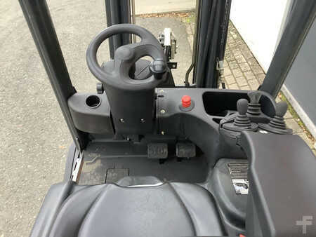 El truck - 3 hjulet 2018  Linde E18-01 (3)