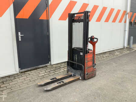 Hochhubwagen 2020  Linde L12 (1)