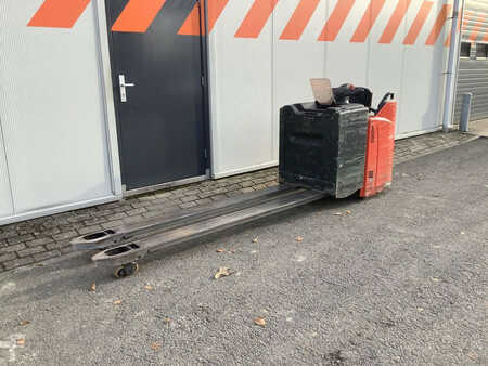 Transpallet elettrici 2020  Linde T25SP (1)