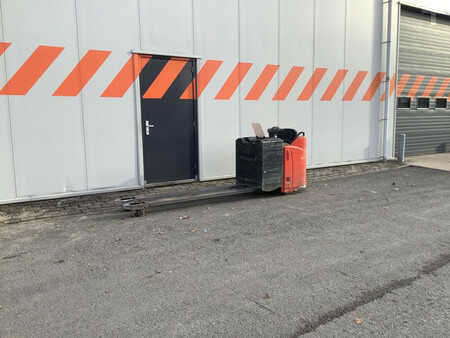 Transpallet elettrici 2020  Linde T25SP (5)