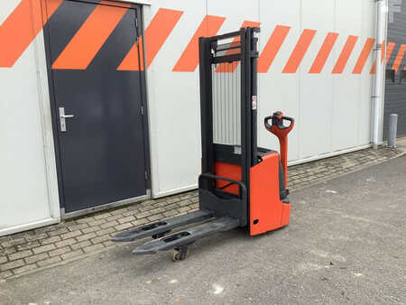 Pallestabler 2013  Linde L12i (1)