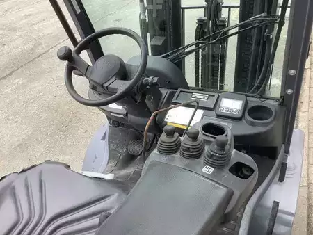 Treibgasstapler 2018  Toyota 02-8FGF20 (3)