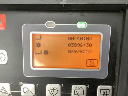 Chariots électriques à 4 roues 2018  Toyota 8FBM20T (4)