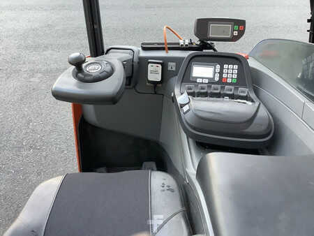 Tolóoszlopos targonca 2014  BT RRE160 (3)