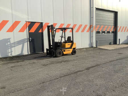 Wózki widłowe diesel 1990  Steinbock Boss NH16DMKVA2 (5)