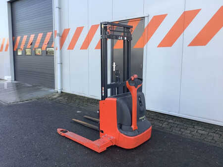 Hochhubwagen 2015  Linde L12AS (2)