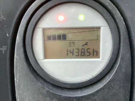 Transpallet elettrici 2018  Linde T16 ion (4)