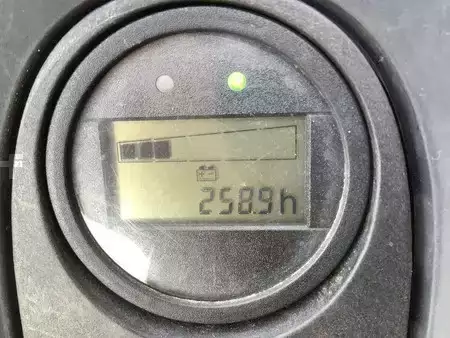 Elektromos emelőkocsik  Linde T16L (4)