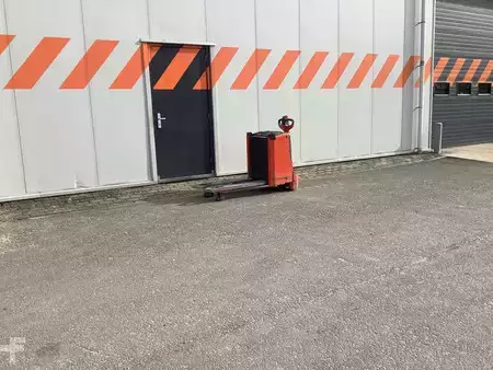 Elektromos emelőkocsik  Linde T16L (5)