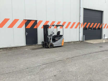 Sähkö - 3 pyör 2006  Still RX20-15 (5)