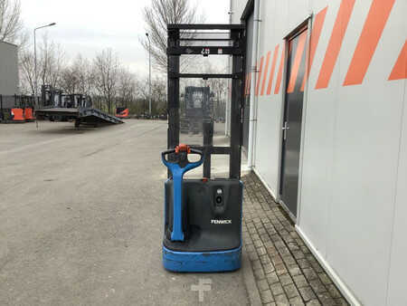 Hochhubwagen 2014  Linde L12 (3)