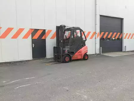 LPG Forklifts 2013  Linde H25T-02/600 (4)