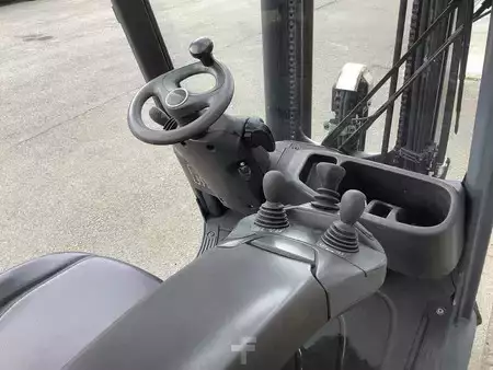 Carrelli elevatori GPL 2019  Linde H16T-01 (3)