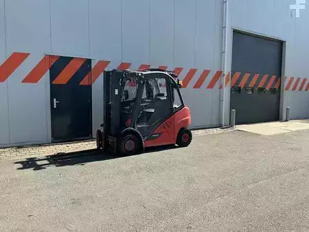 Wózki widłowe diesel 2019  Linde H25D-02 (5)