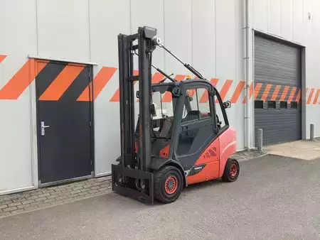 LPG Forklifts 2016  Linde H35T-02 (1)