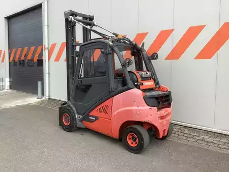 LPG Forklifts 2016  Linde H35T-02 (2)