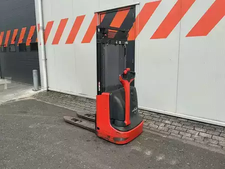 Pallet Stackers 2019  Linde L12 (2)
