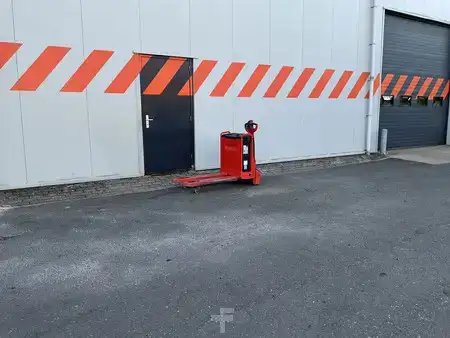 Wózki niskiego podnoszenia 2021  Linde T16 (5)