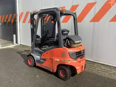 LPG Forklifts 2019  Linde H20T-01 (2)