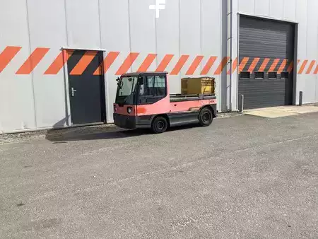 Tracteurs à bagages 2008  Linde P250 (5)