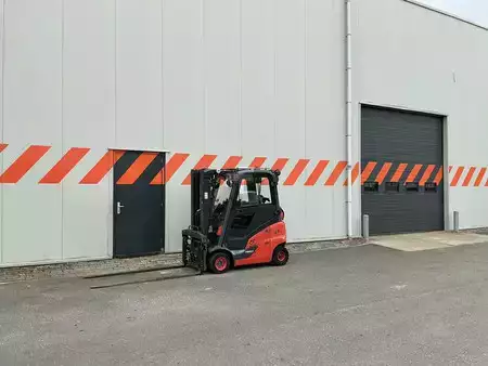LPG Forklifts 2020  Linde H14T-01 (5)