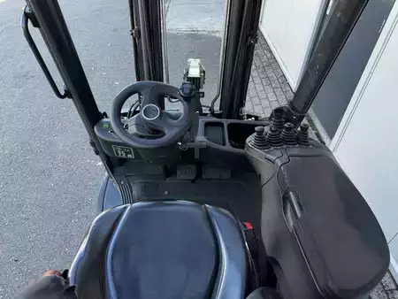 LPG Forklifts 2015  Linde H20T-01 (3)