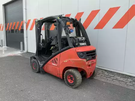 Carrelli elevatori GPL  Linde H25T-01 (2)